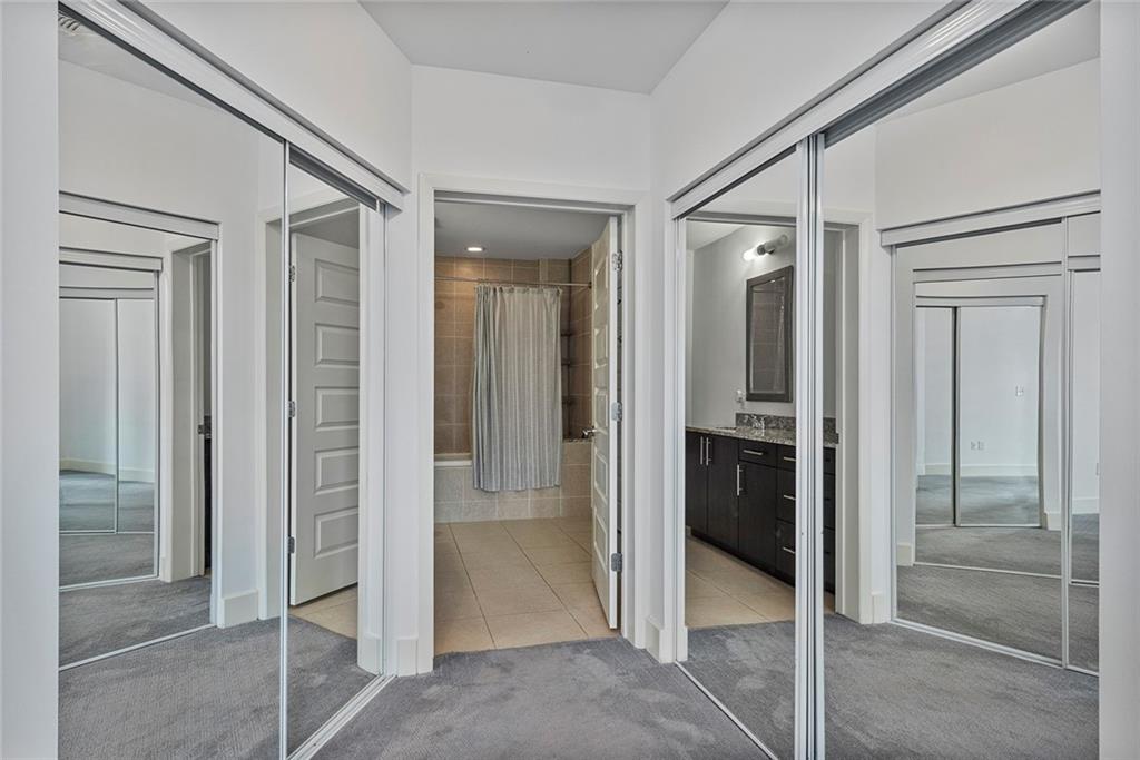 1080 Peachtree Street NE Unit 1006