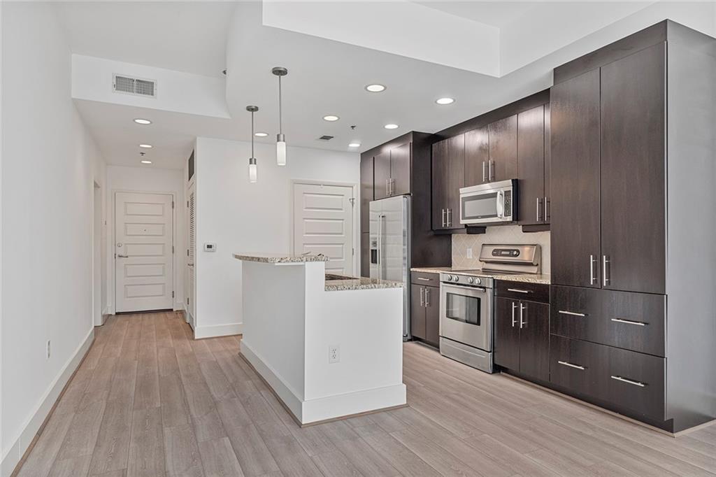 1080 Peachtree Street NE Unit 1006