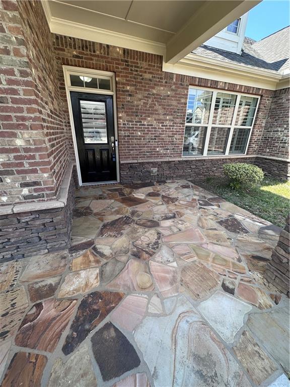 2166 DERBYSHIRE Drive SW