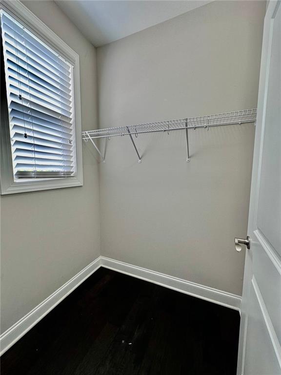 2166 DERBYSHIRE Drive SW