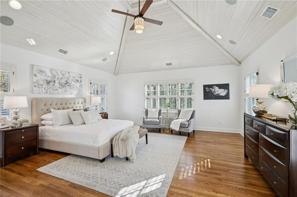 1375 Middlesex Avenue NE