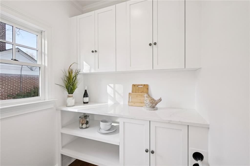 1375 Middlesex Avenue NE