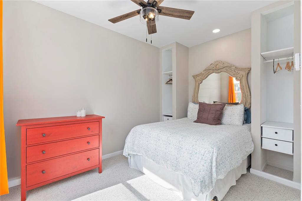 112 Wesley Avenue NE