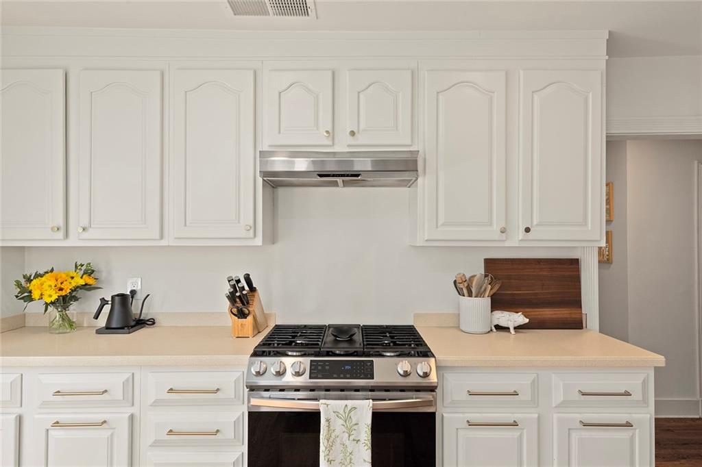 793 Harold Avenue SE