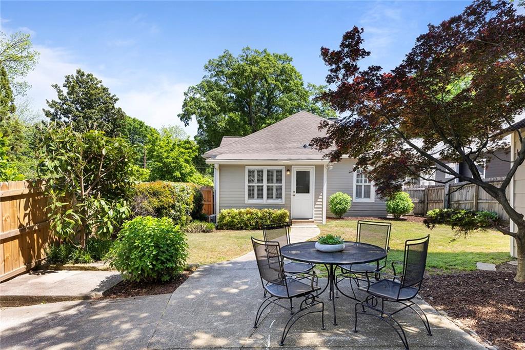 320 FERGUSON Street NE