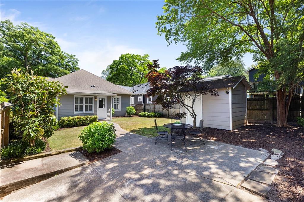 320 FERGUSON Street NE