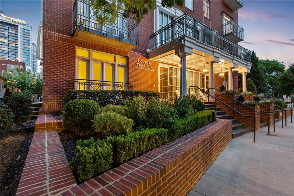 206 11th Street NE Unit 502