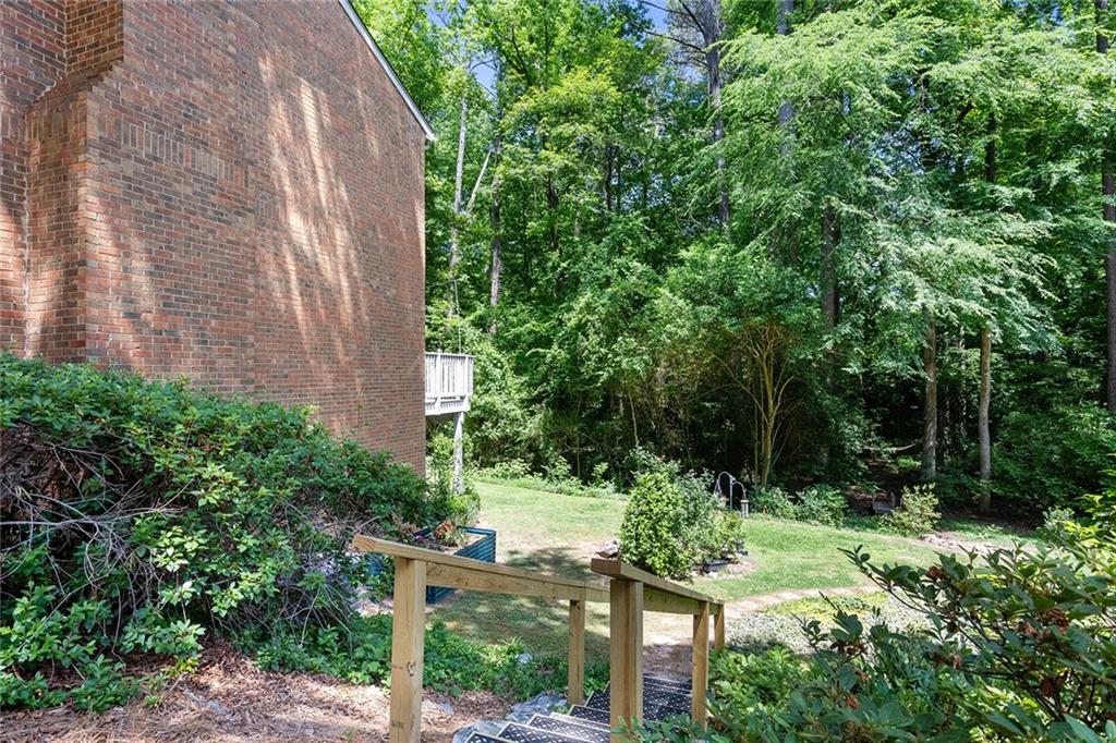 1108 Morningside Place NE