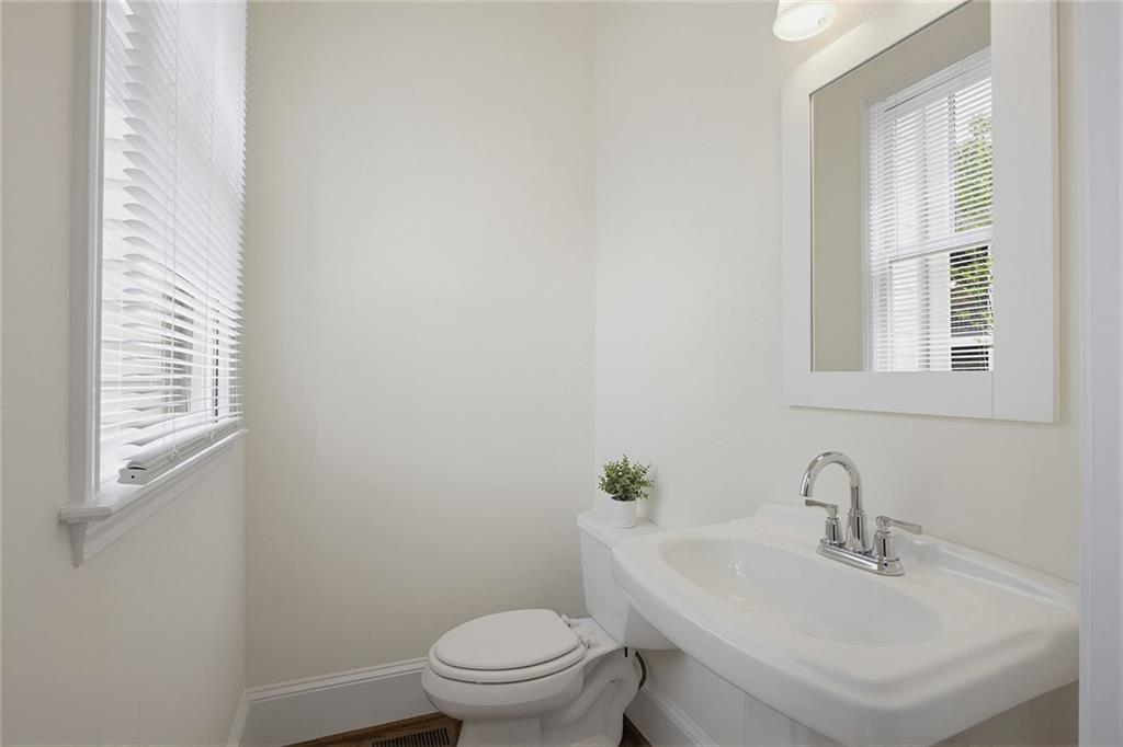 1360 La France Street NE Unit 104