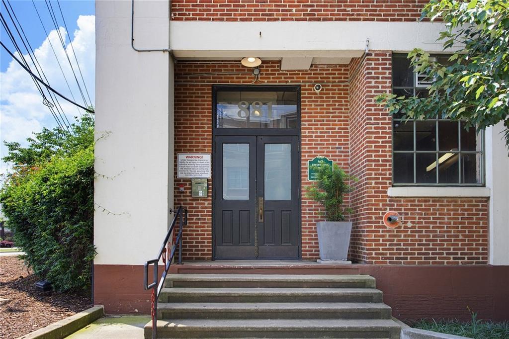 881 Memorial Drive SE Unit 310