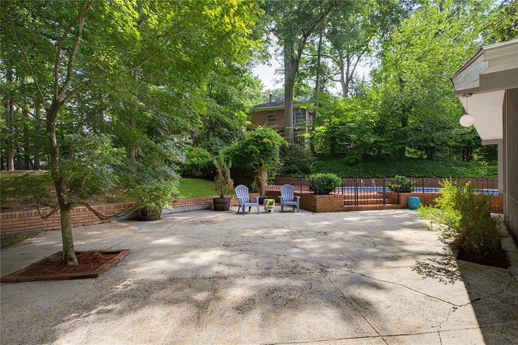 1234 Poplar Grove Drive NE