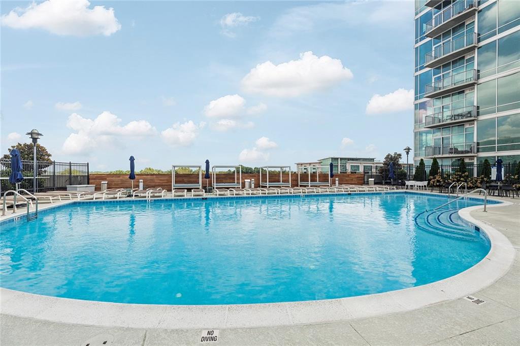 943 Peachtree Street NE Unit 1218