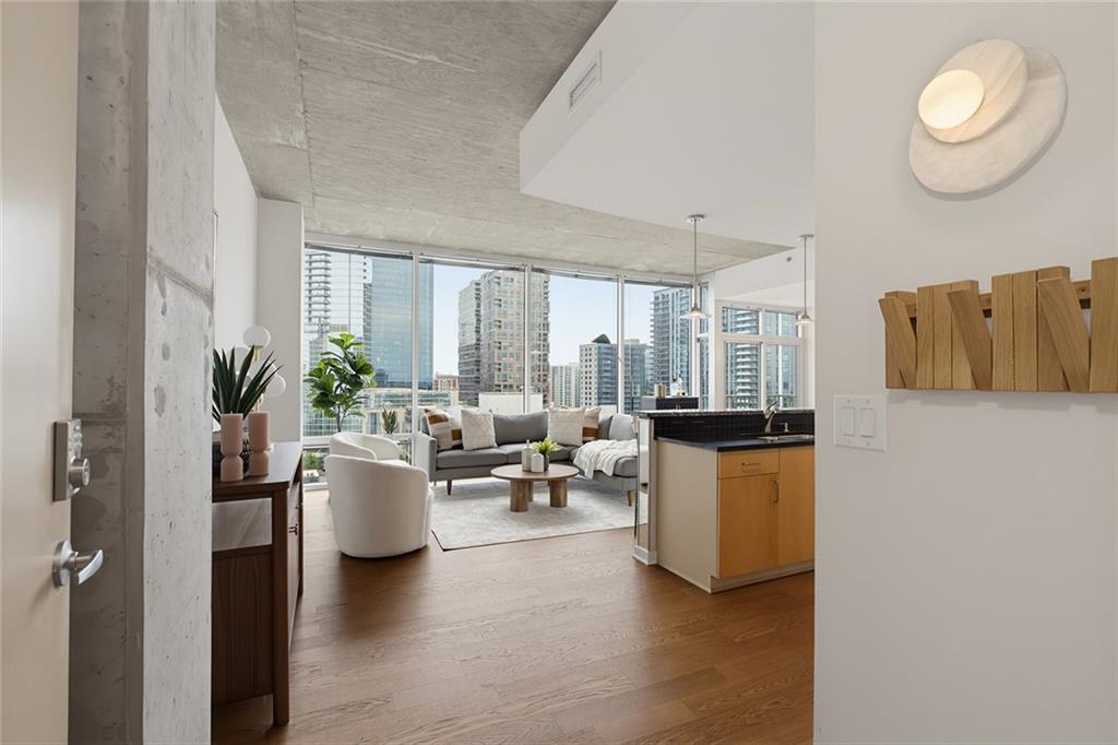943 Peachtree Street NE Unit 1218