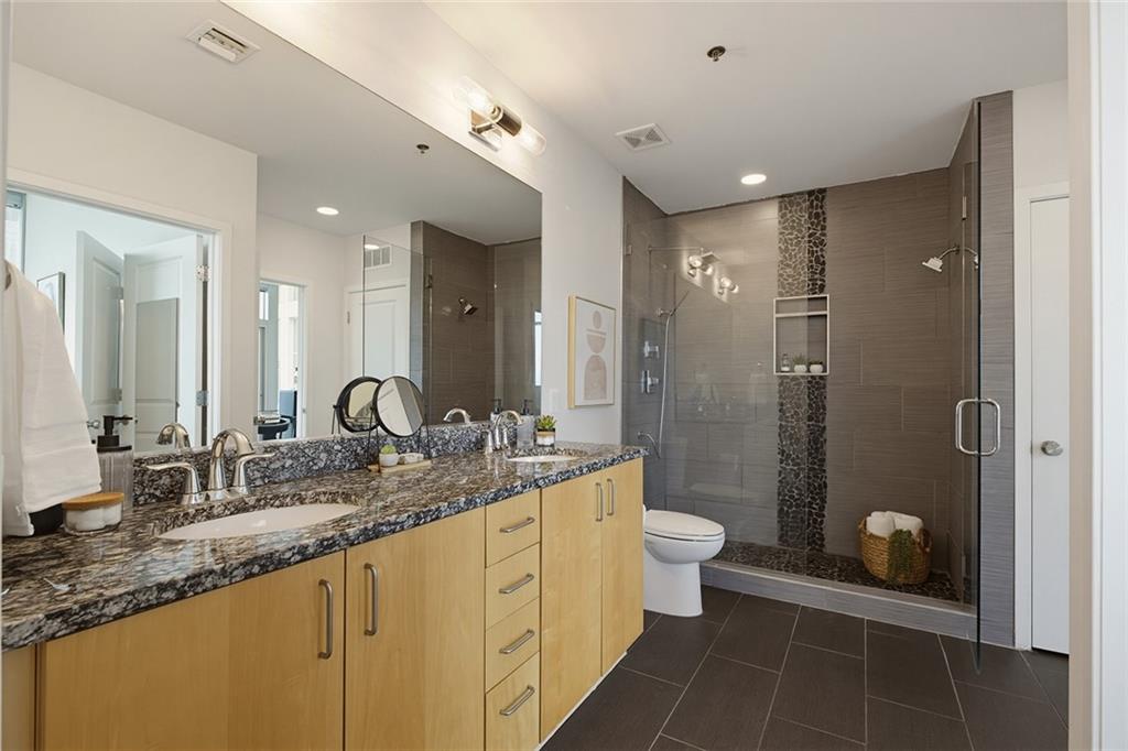 943 Peachtree Street NE Unit 1218