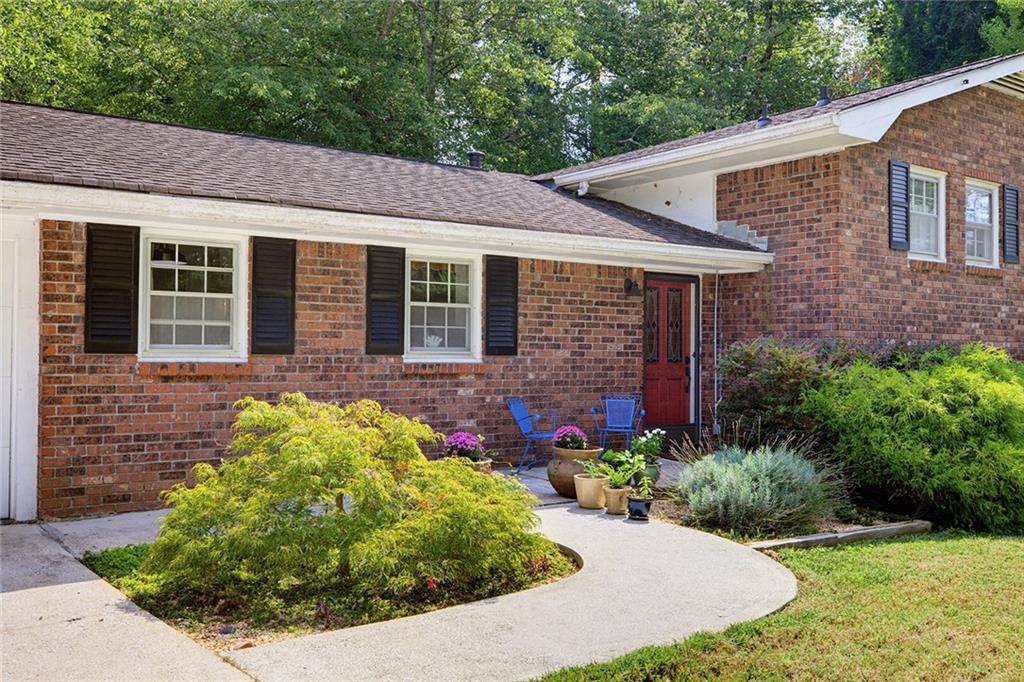 949 Tranquil Drive