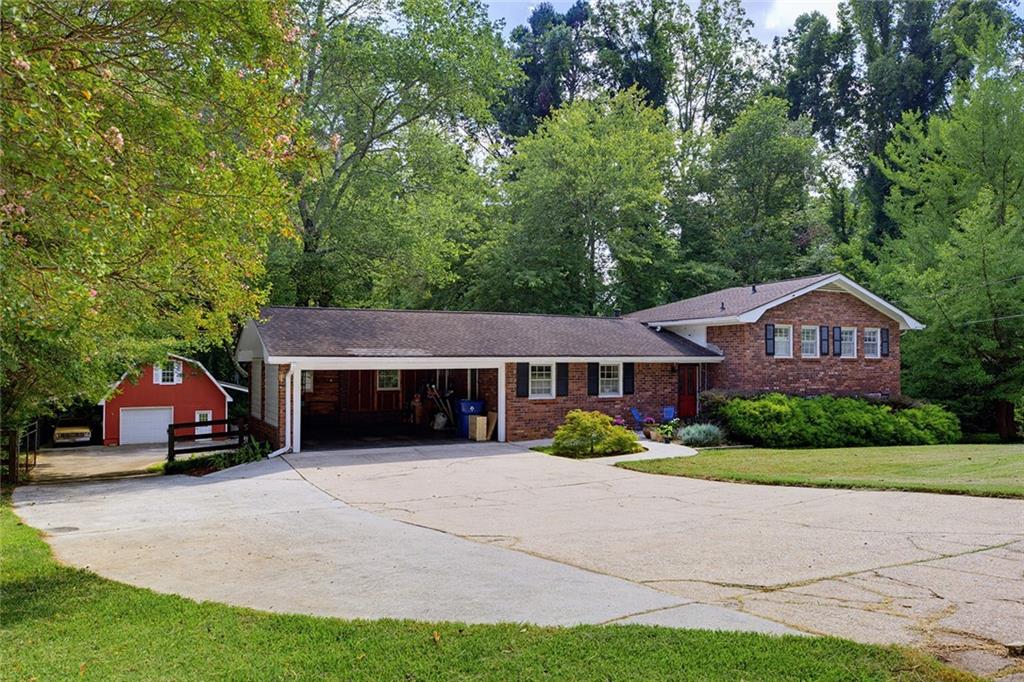 949 Tranquil Drive