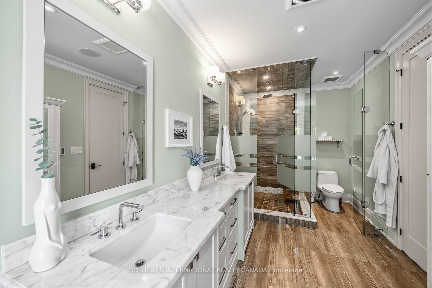 288 St Clair Avenue W TH2
