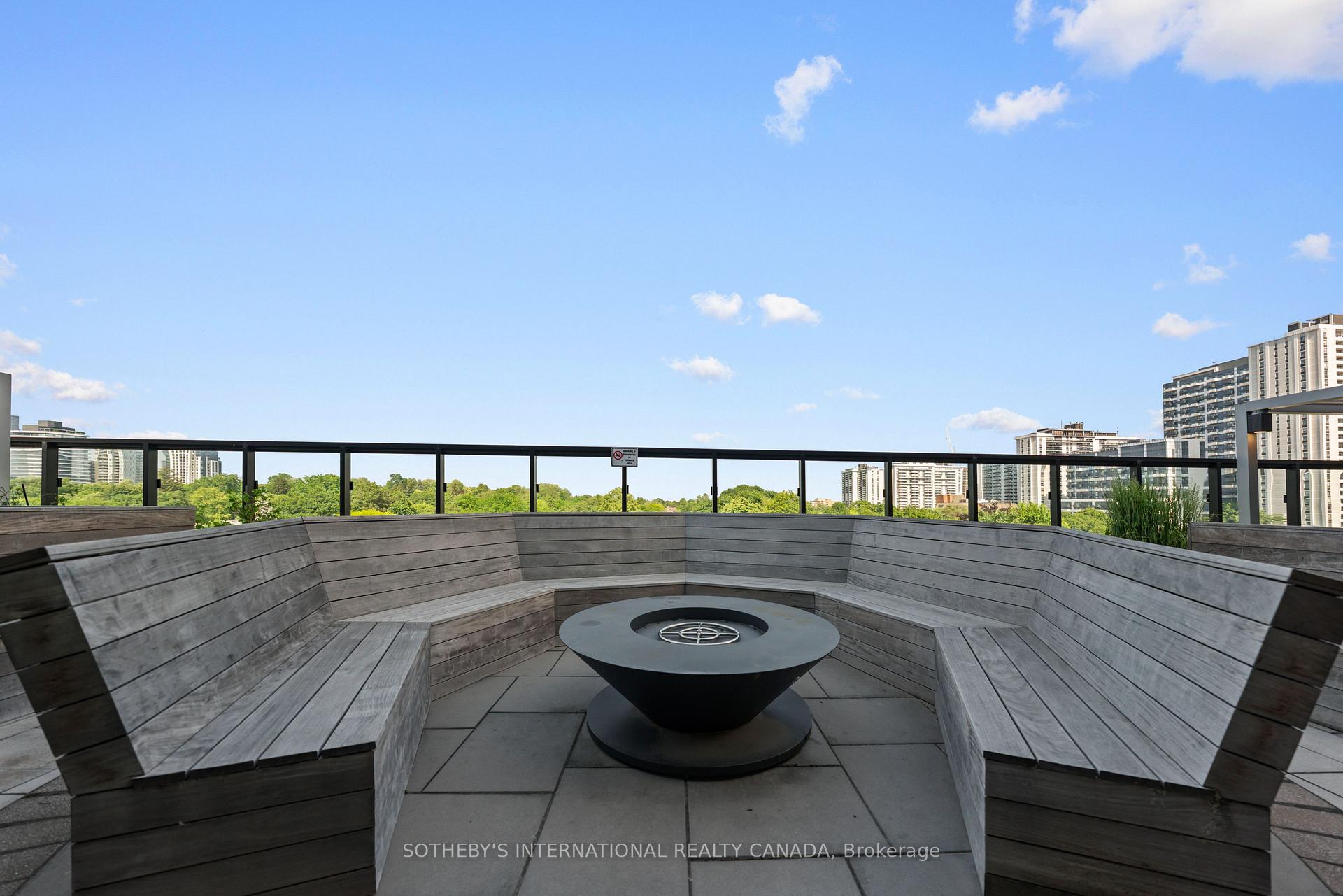 1 Belsize Drive 412, Toronto Unit: 412
