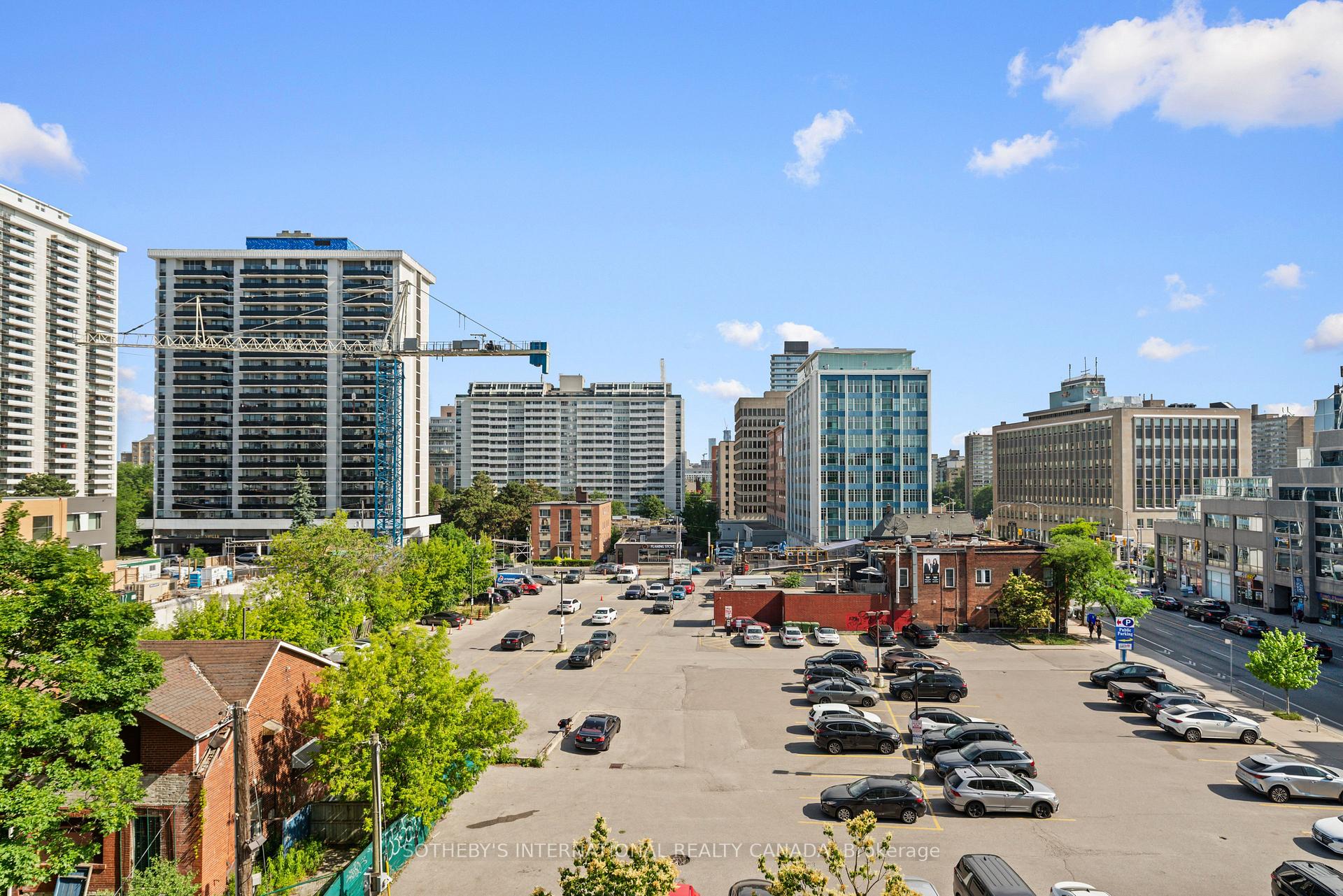 1 Belsize Drive 412, Toronto Unit: 412