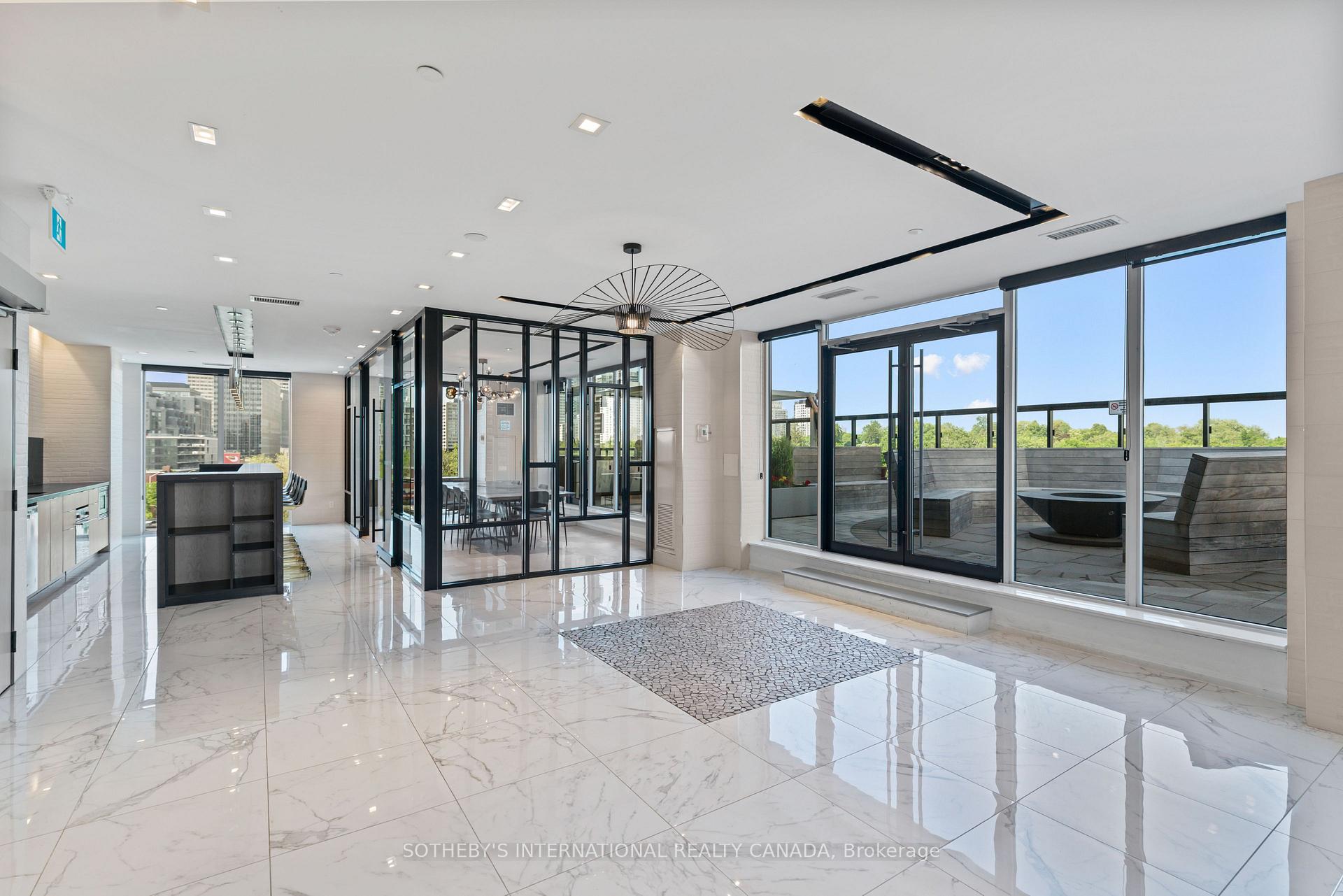 1 Belsize Drive 412, Toronto Unit: 412