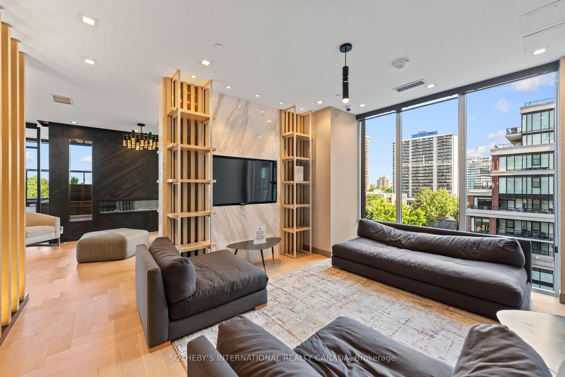 1 Belsize Drive 412, Toronto Unit: 412