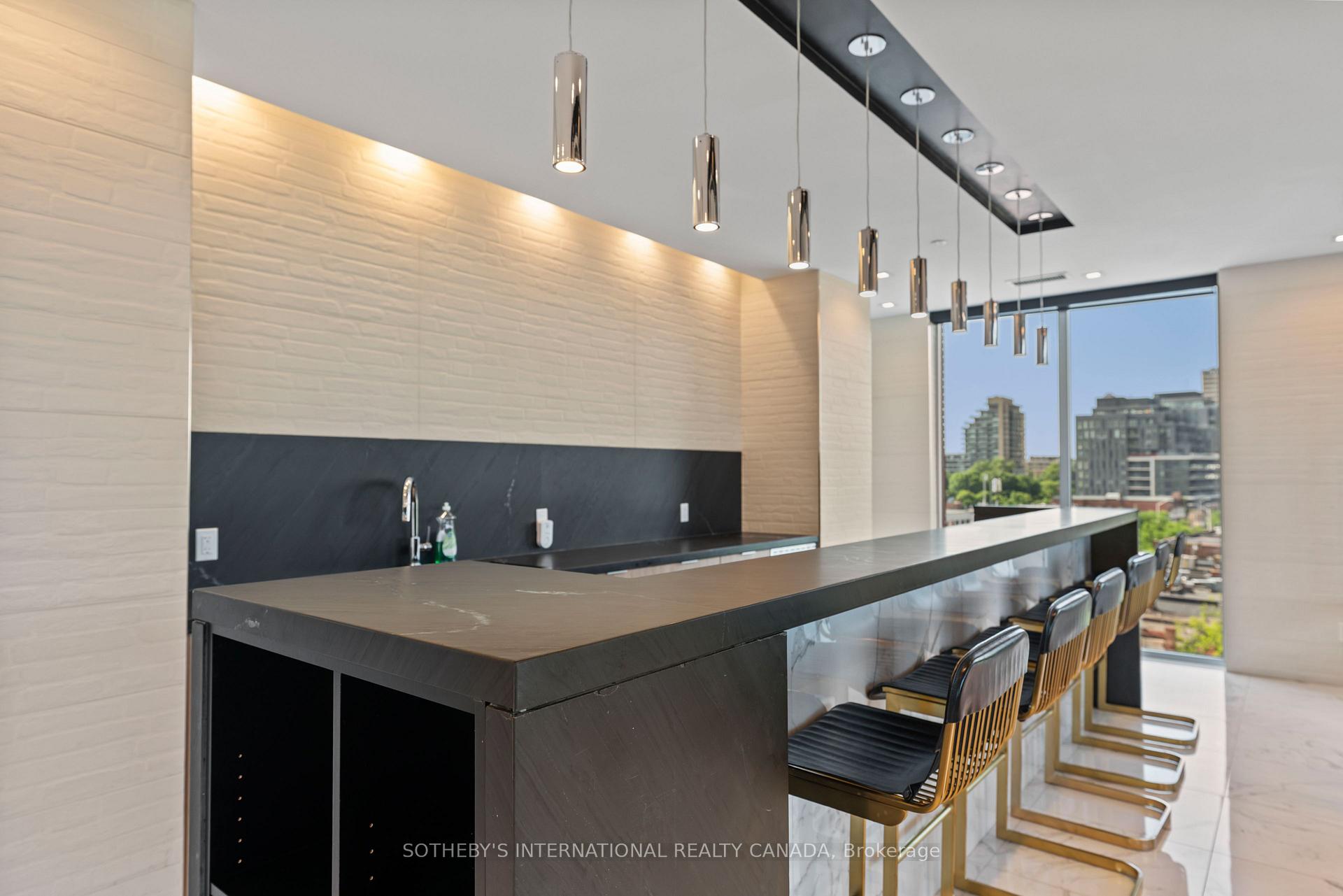 1 Belsize Drive 412, Toronto Unit: 412