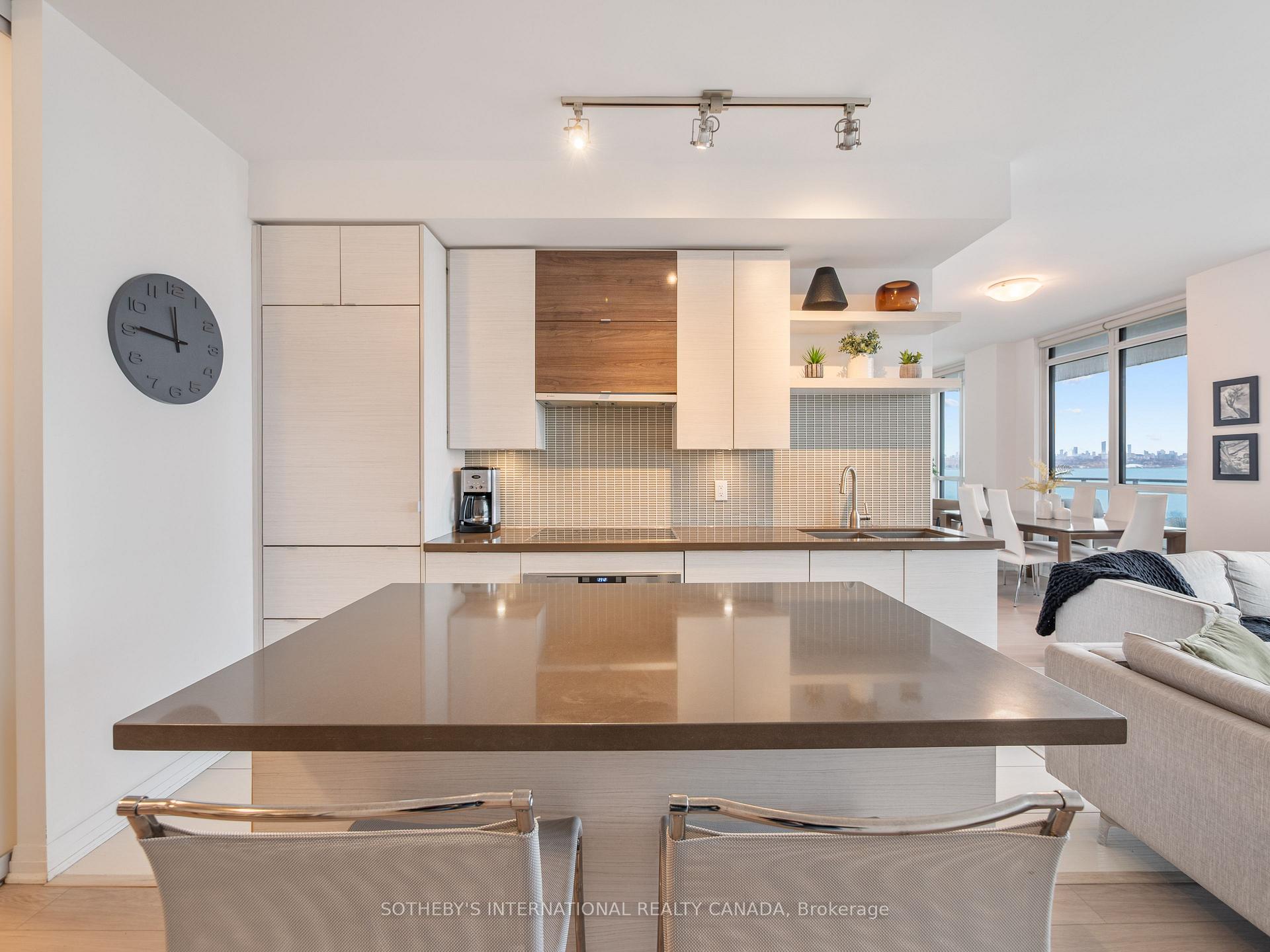 59 Annie Craig Drive 503, Toronto W06, ON M8V 0C4