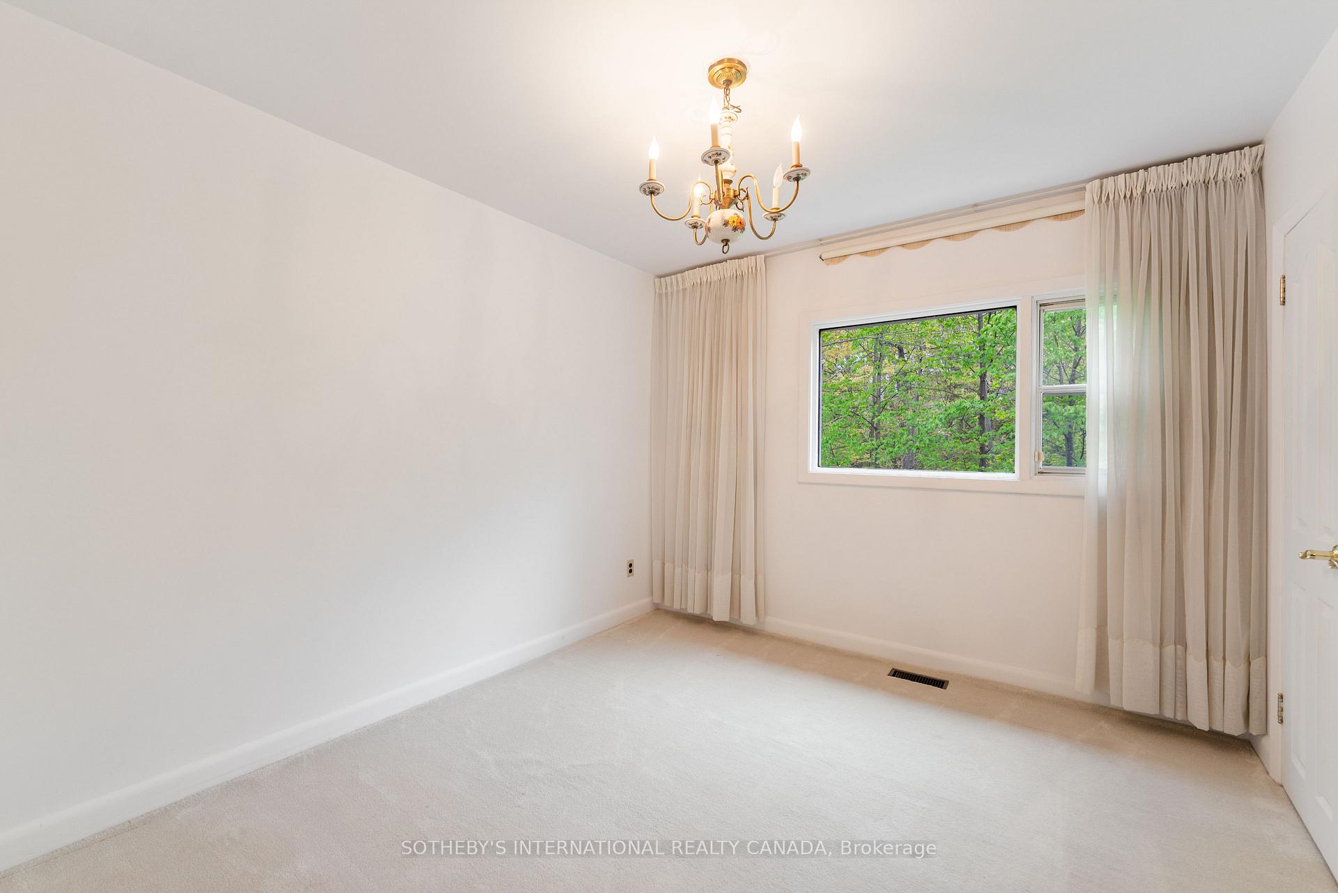 15 Saxony Crescent