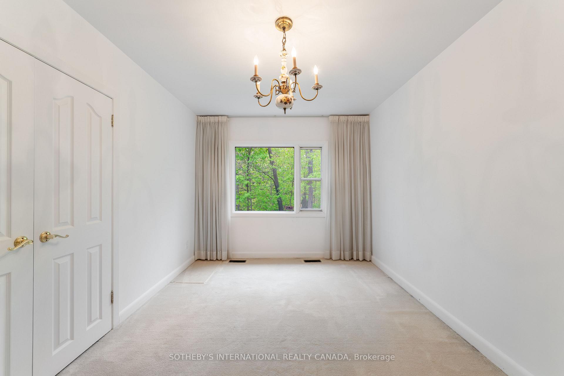 15 Saxony Crescent