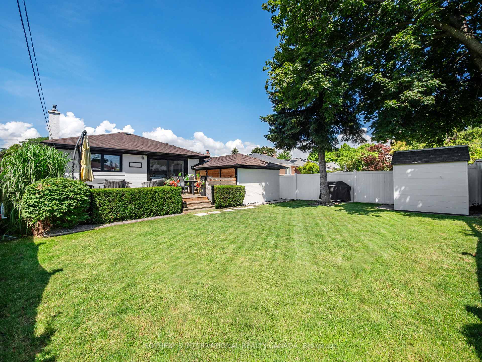 17 Sigmont Road, Toronto