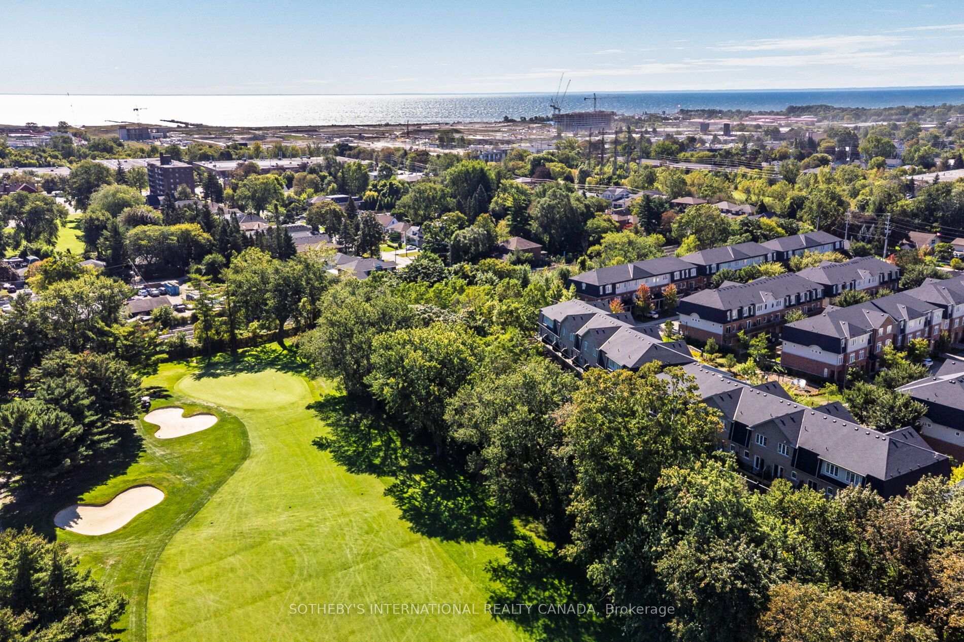 1127 Haig Boulevard 2