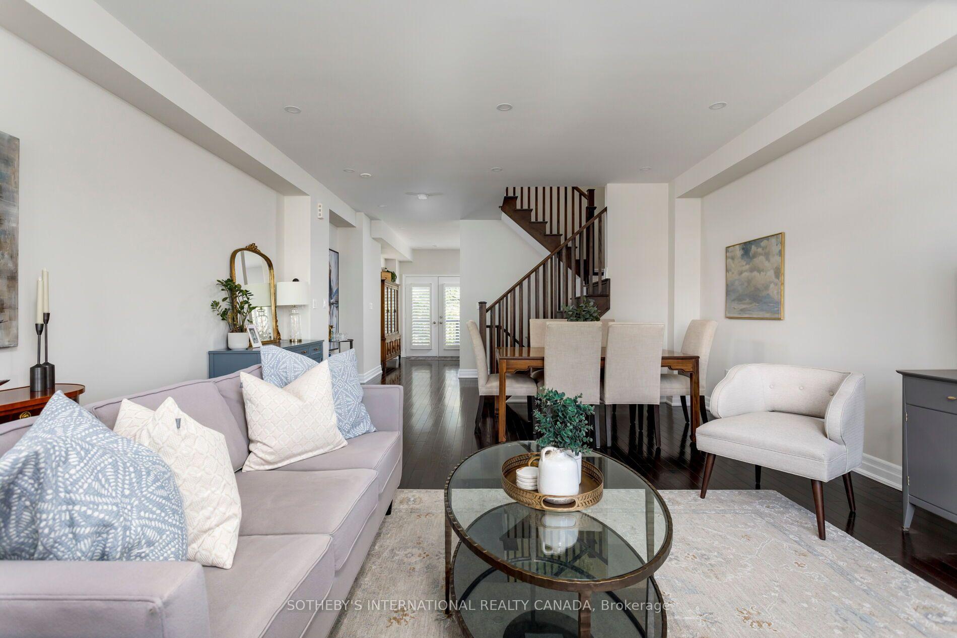 1127 Haig Boulevard 2