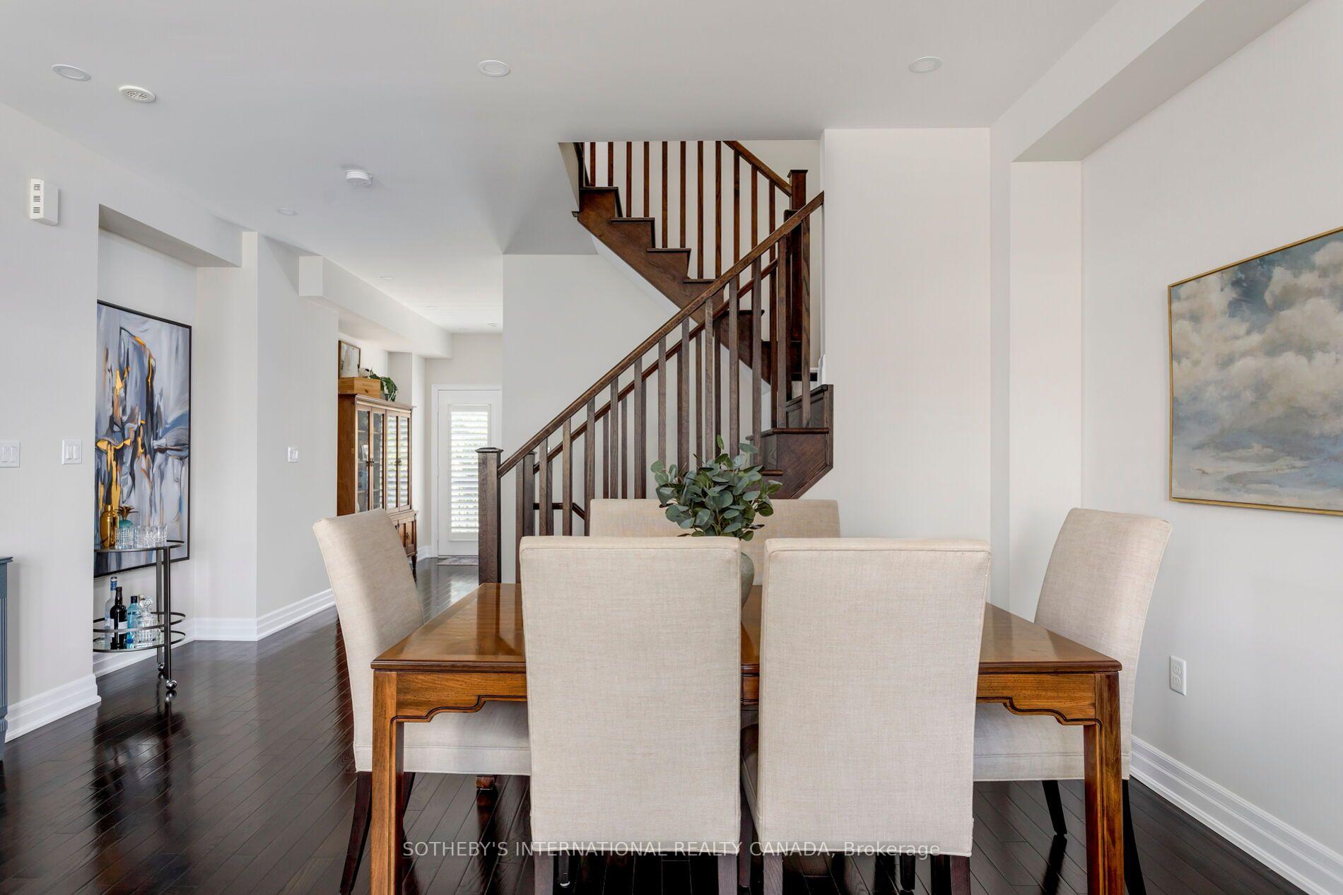 1127 Haig Boulevard 2