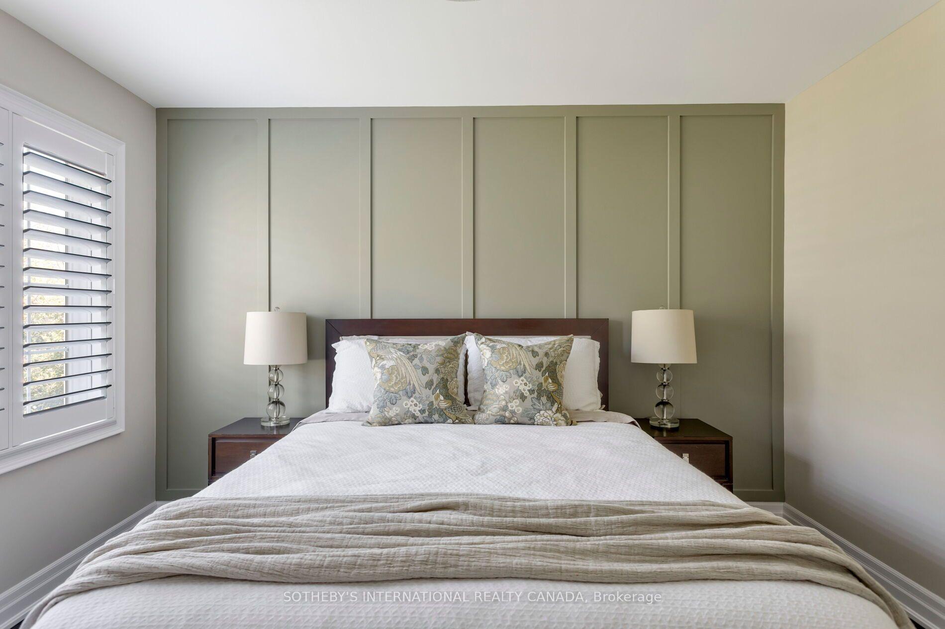 1127 Haig Boulevard 2