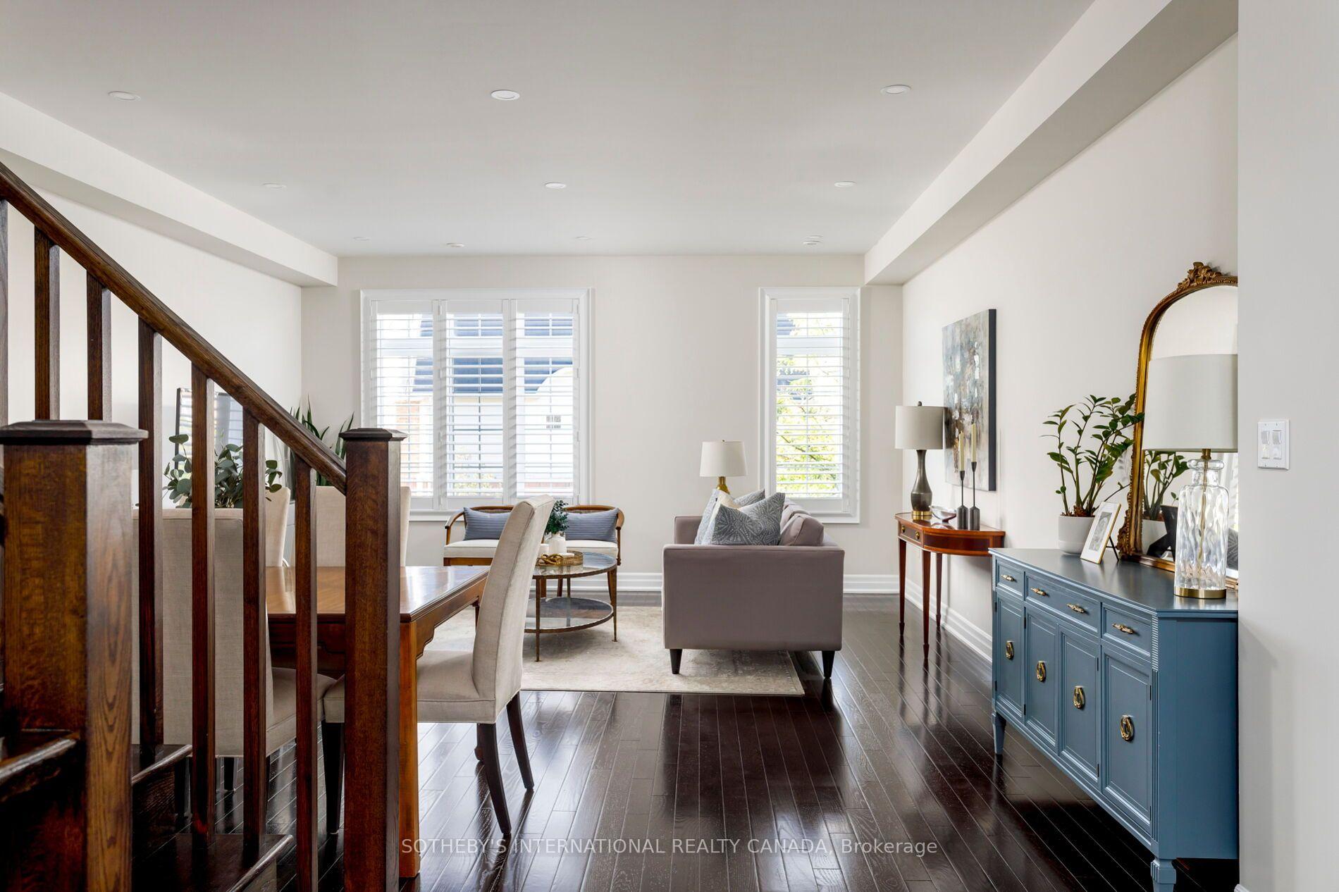 1127 Haig Boulevard 2