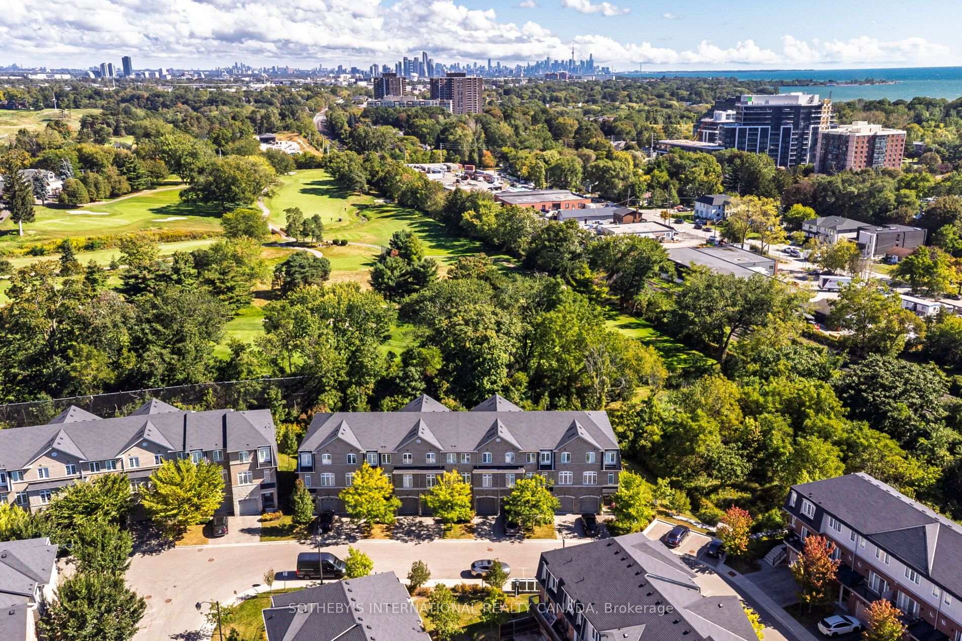1127 Haig Boulevard 2