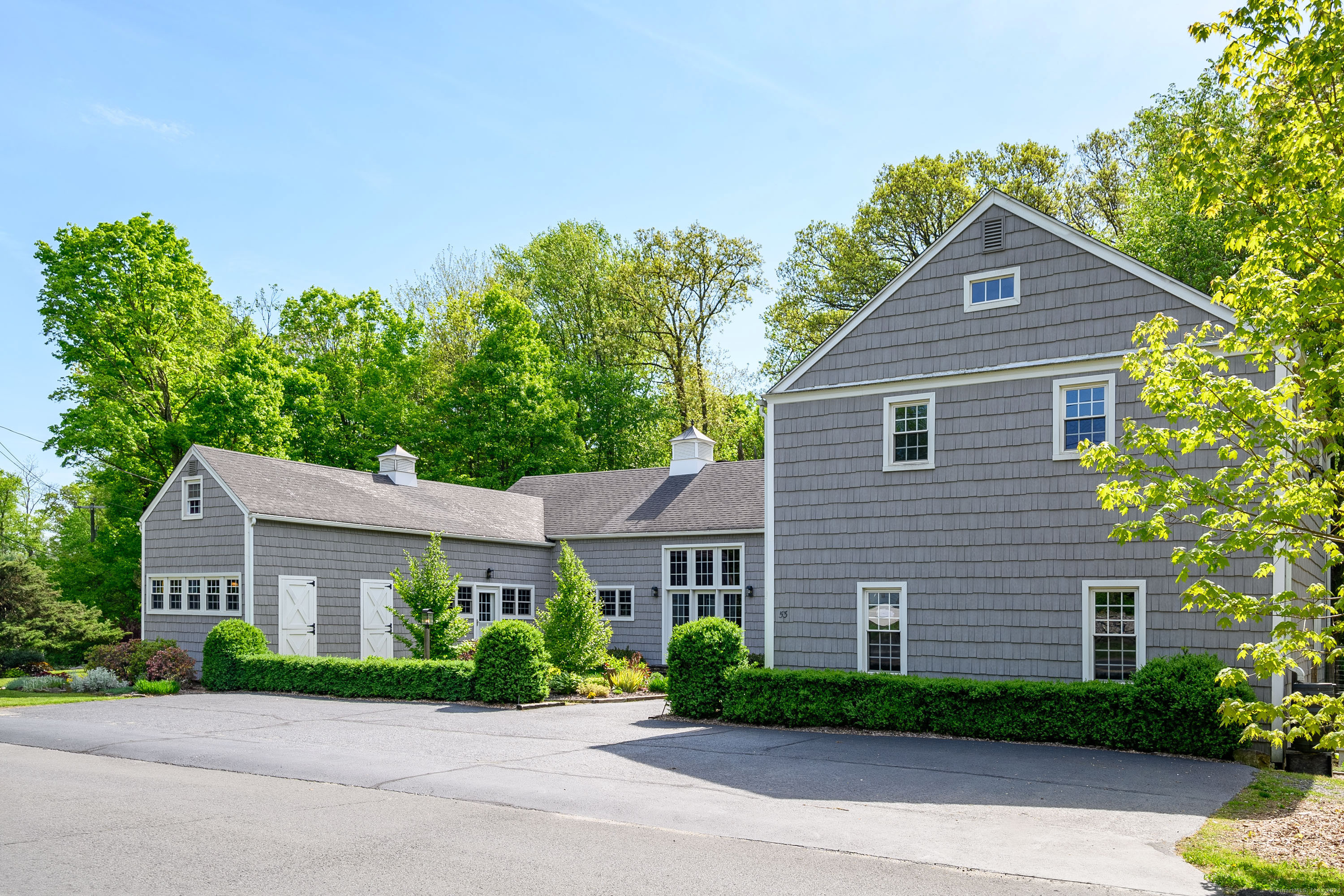 53 Taunton Hill Road