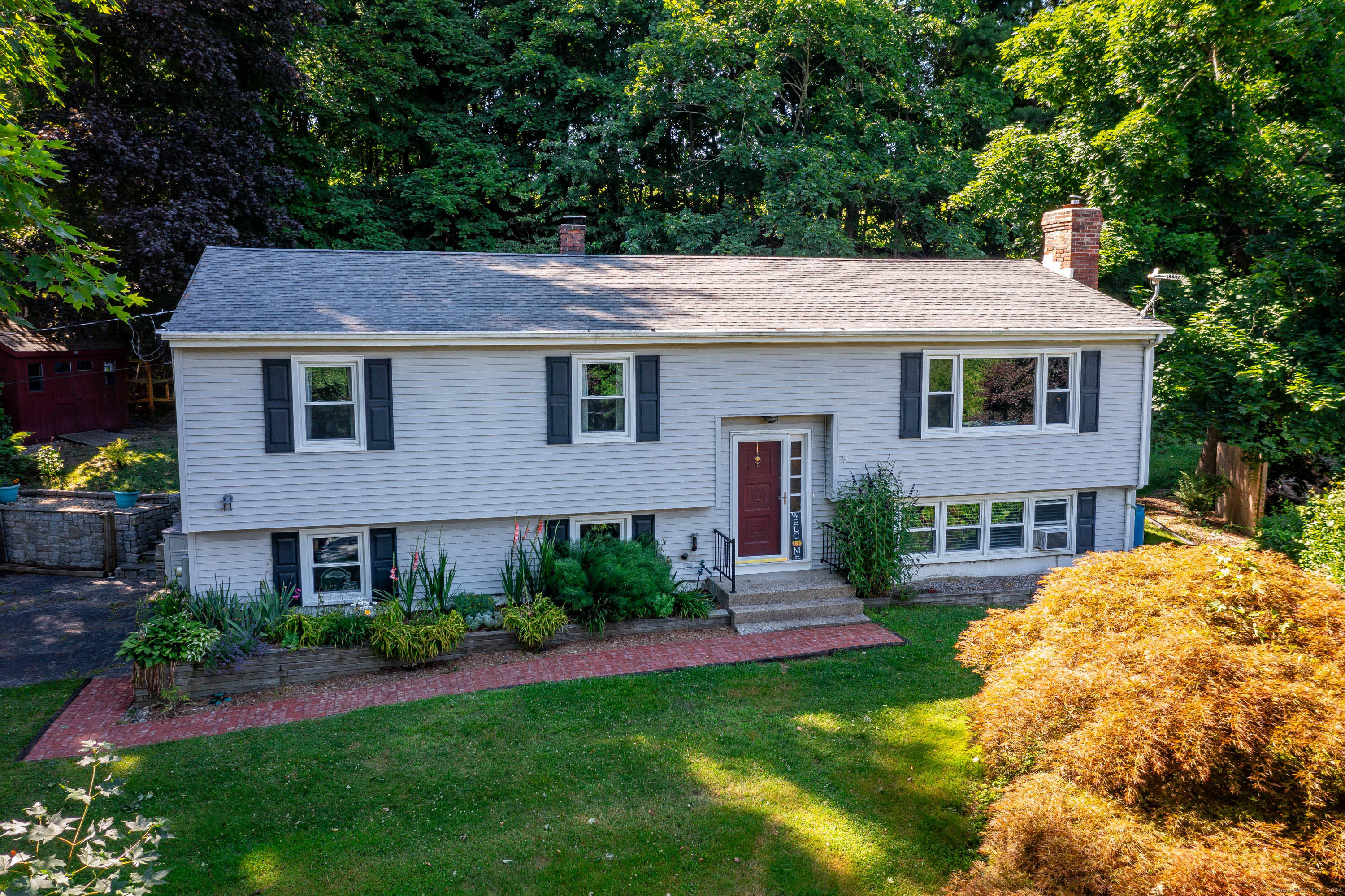 11 Roosevelt Drive