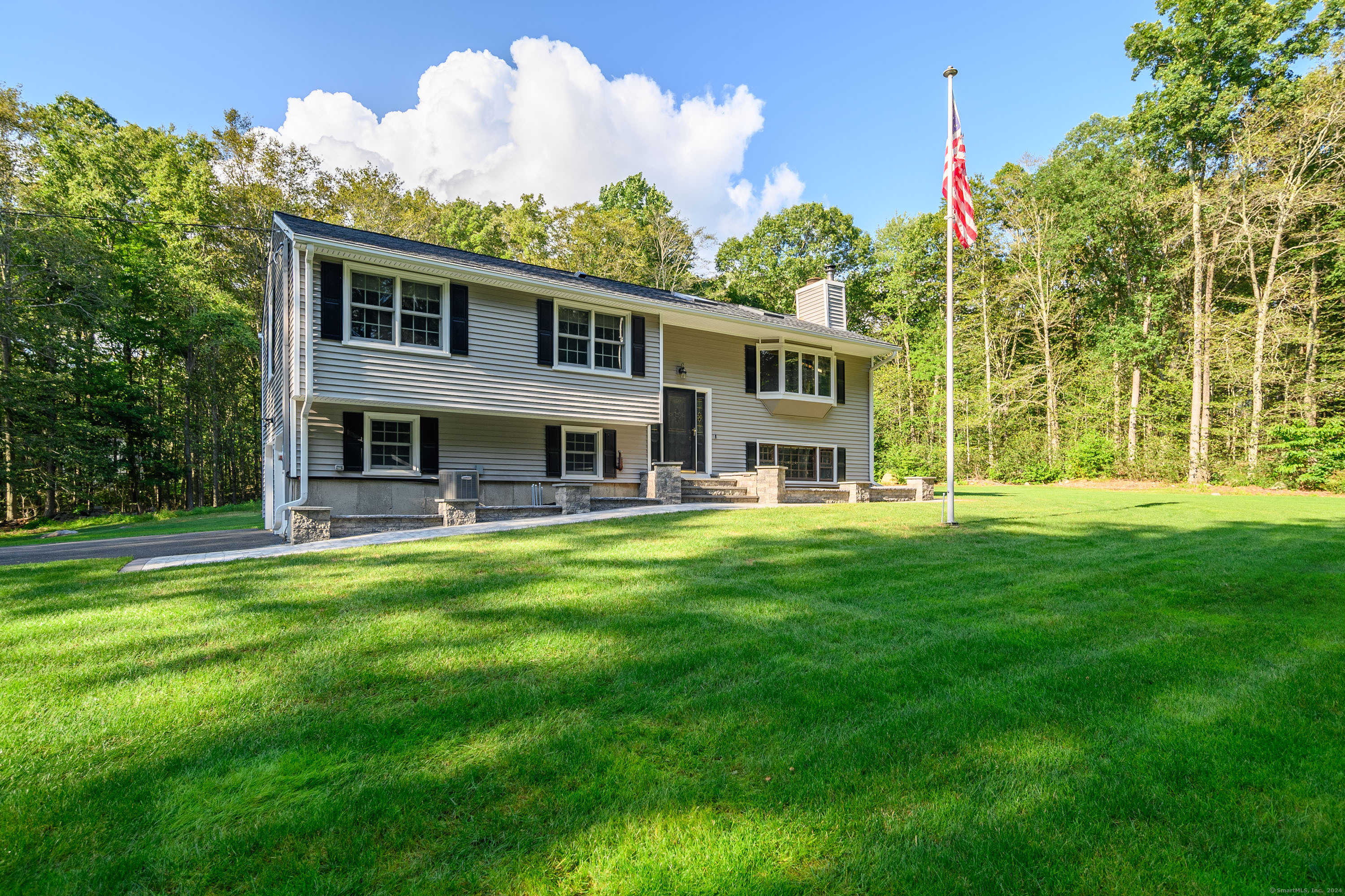 21 Greenbriar Road