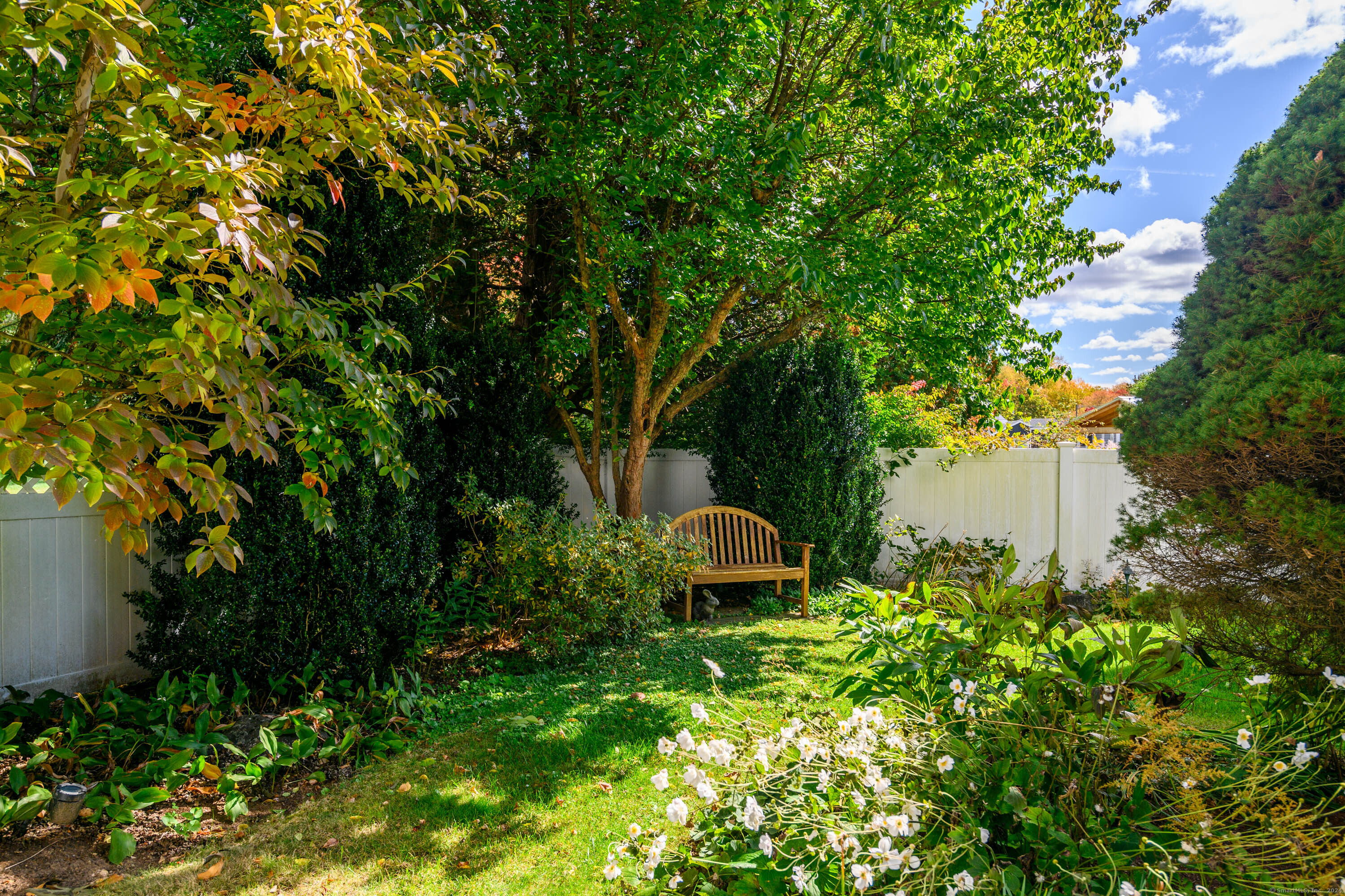 2 Lovells Lane