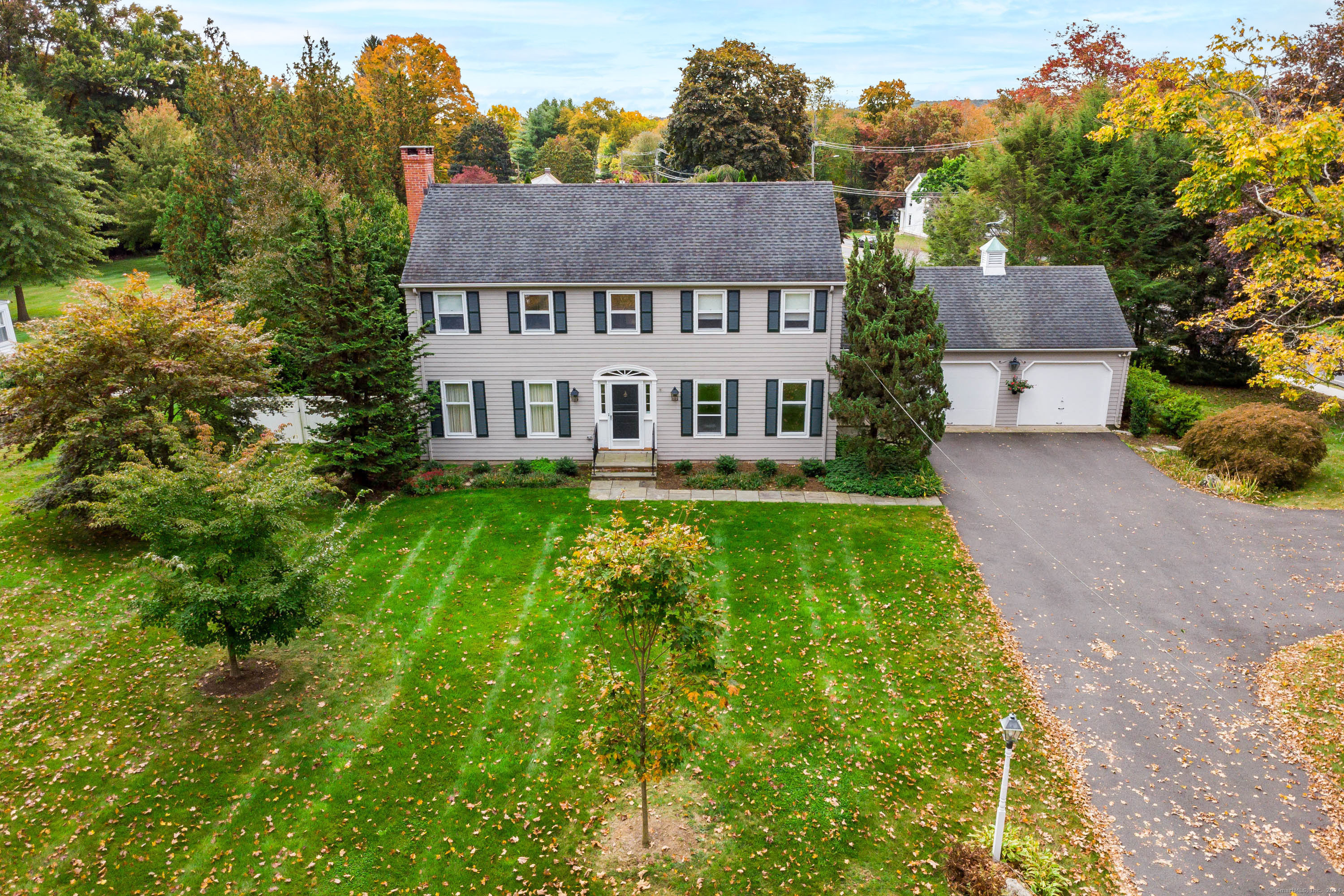 2 Lovells Lane