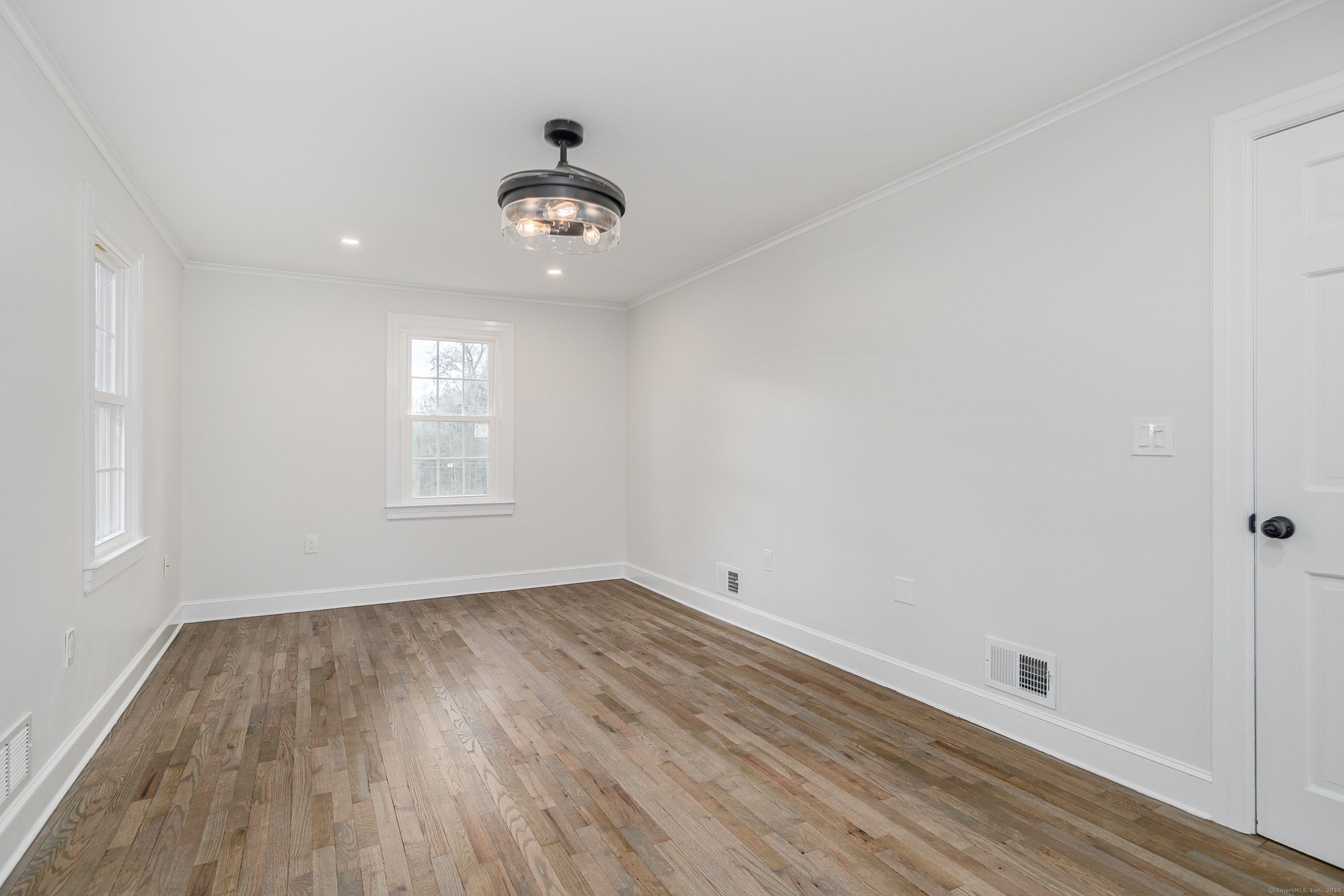 855 Southford Road