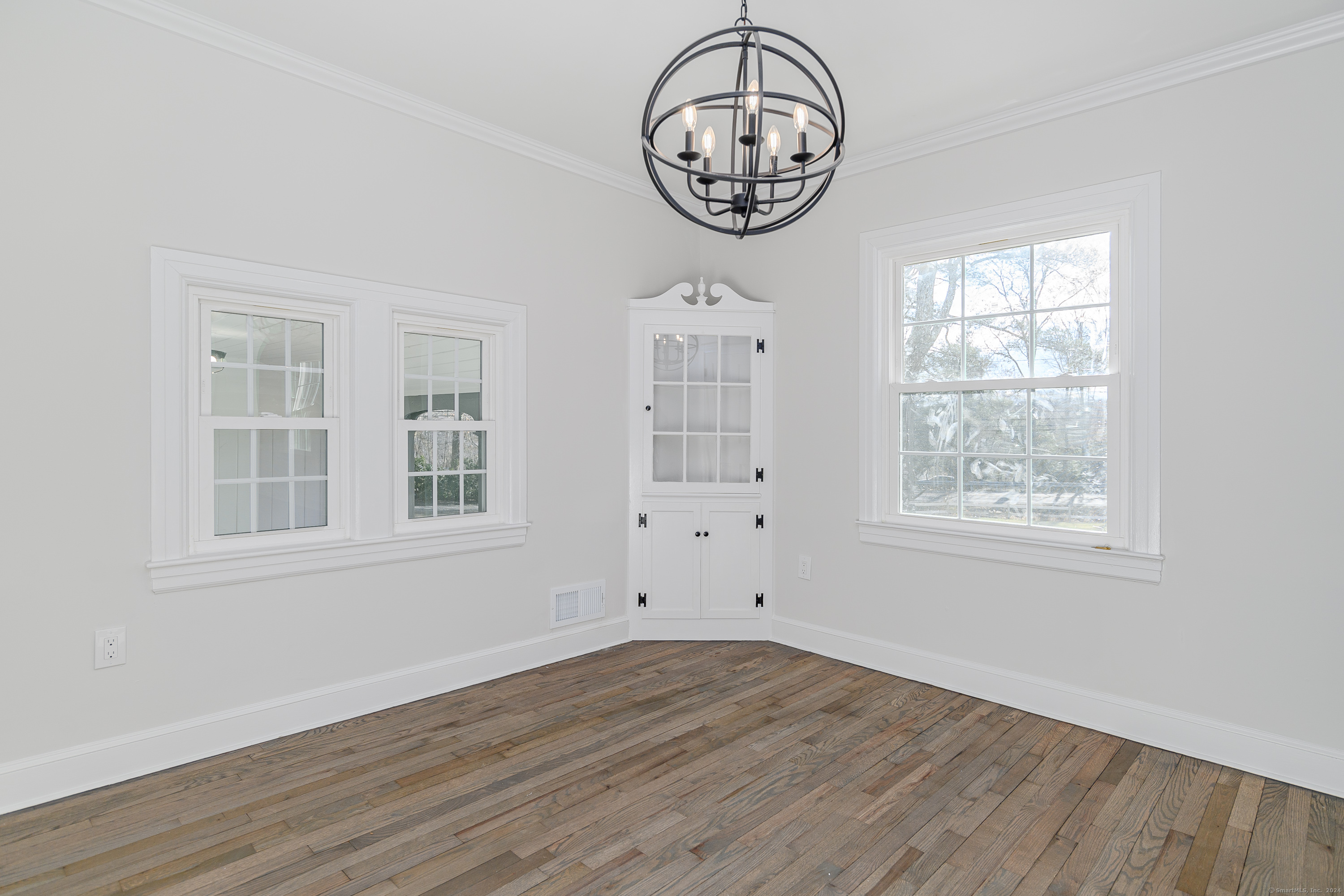 855 Southford Road