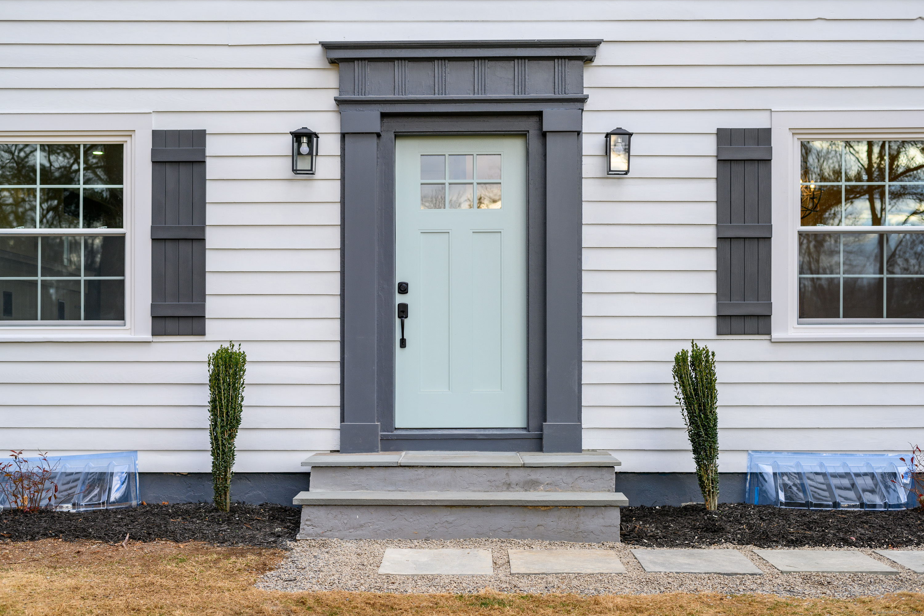 855 Southford Road