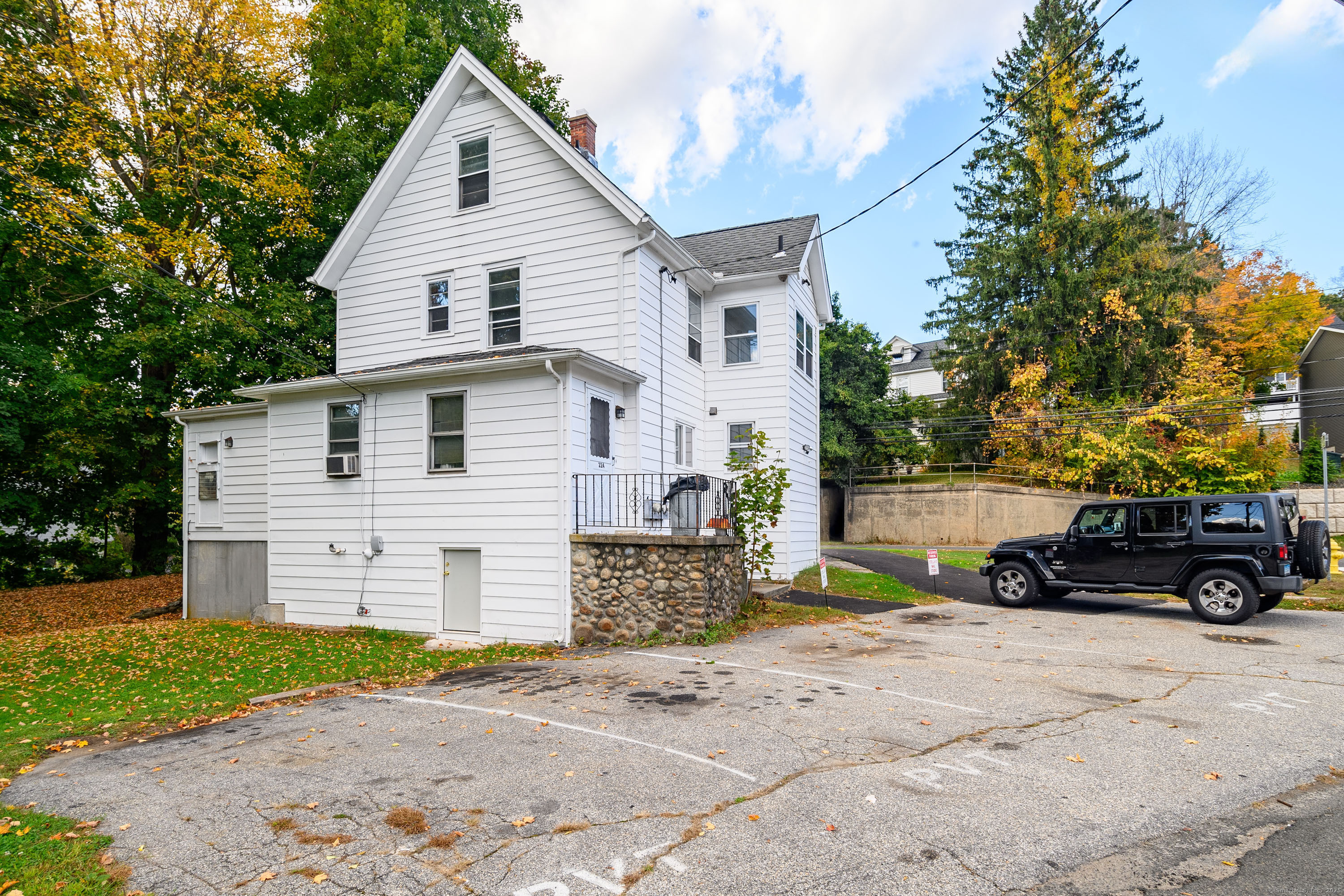 224 Echo Lake Road