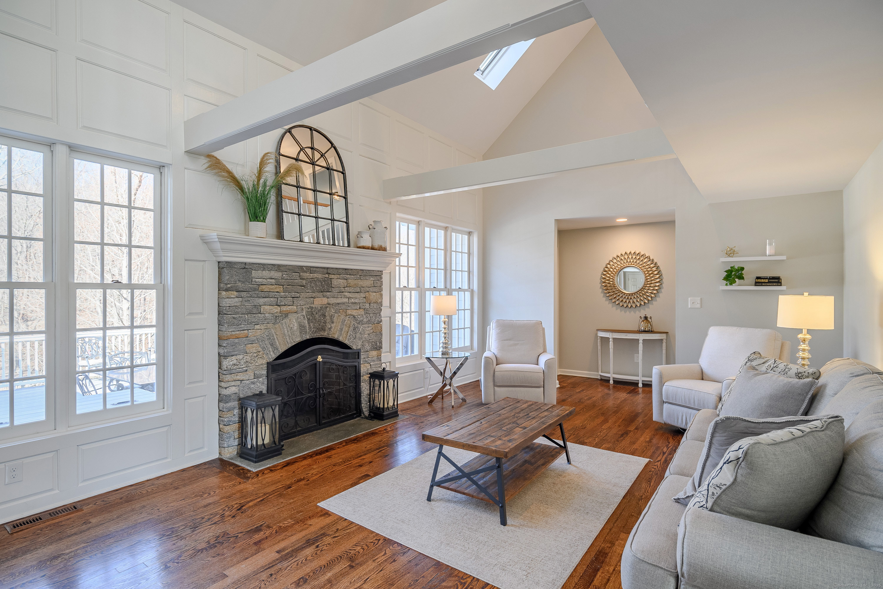 4 Dover Circle