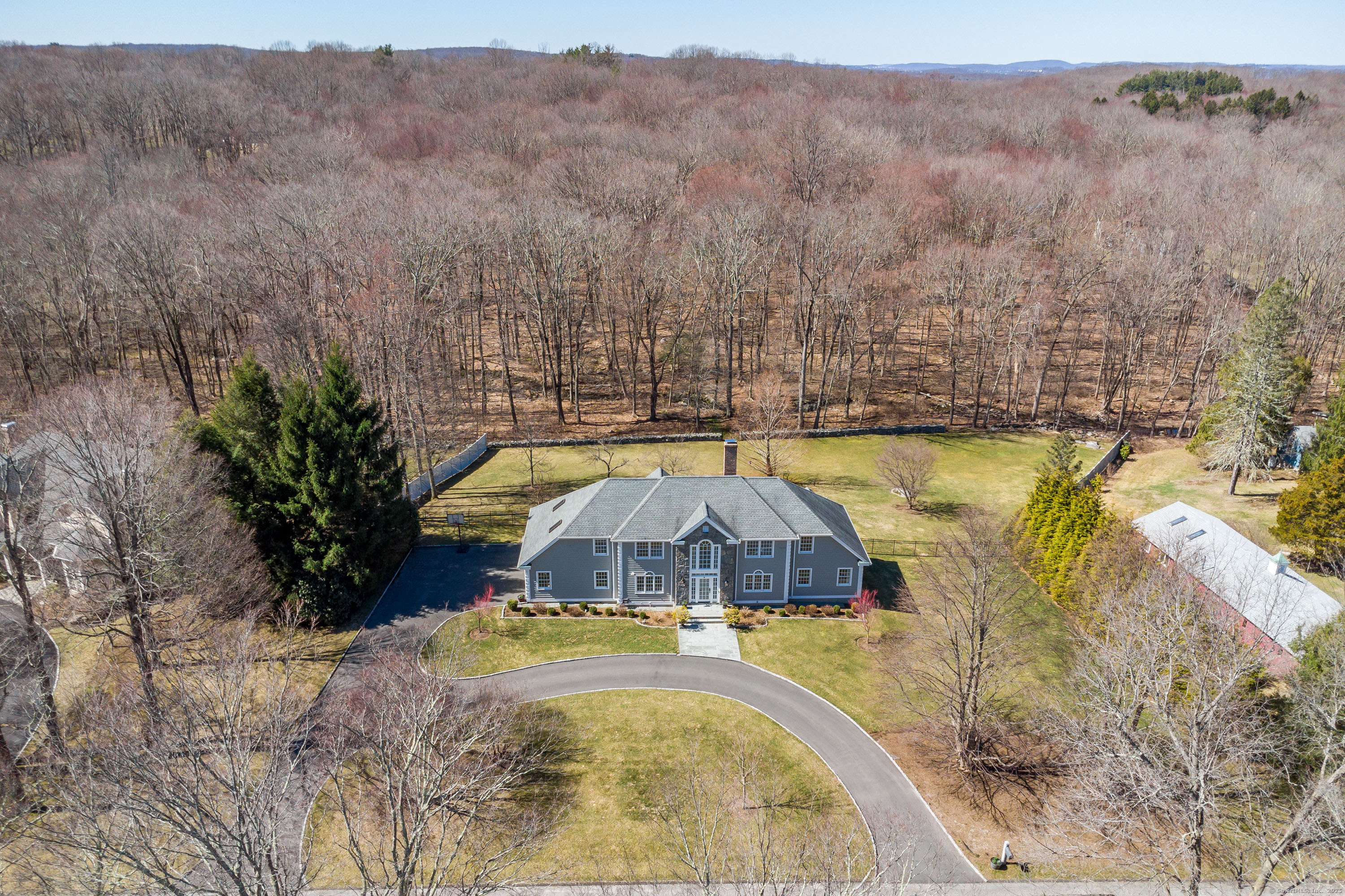 4 Dover Circle