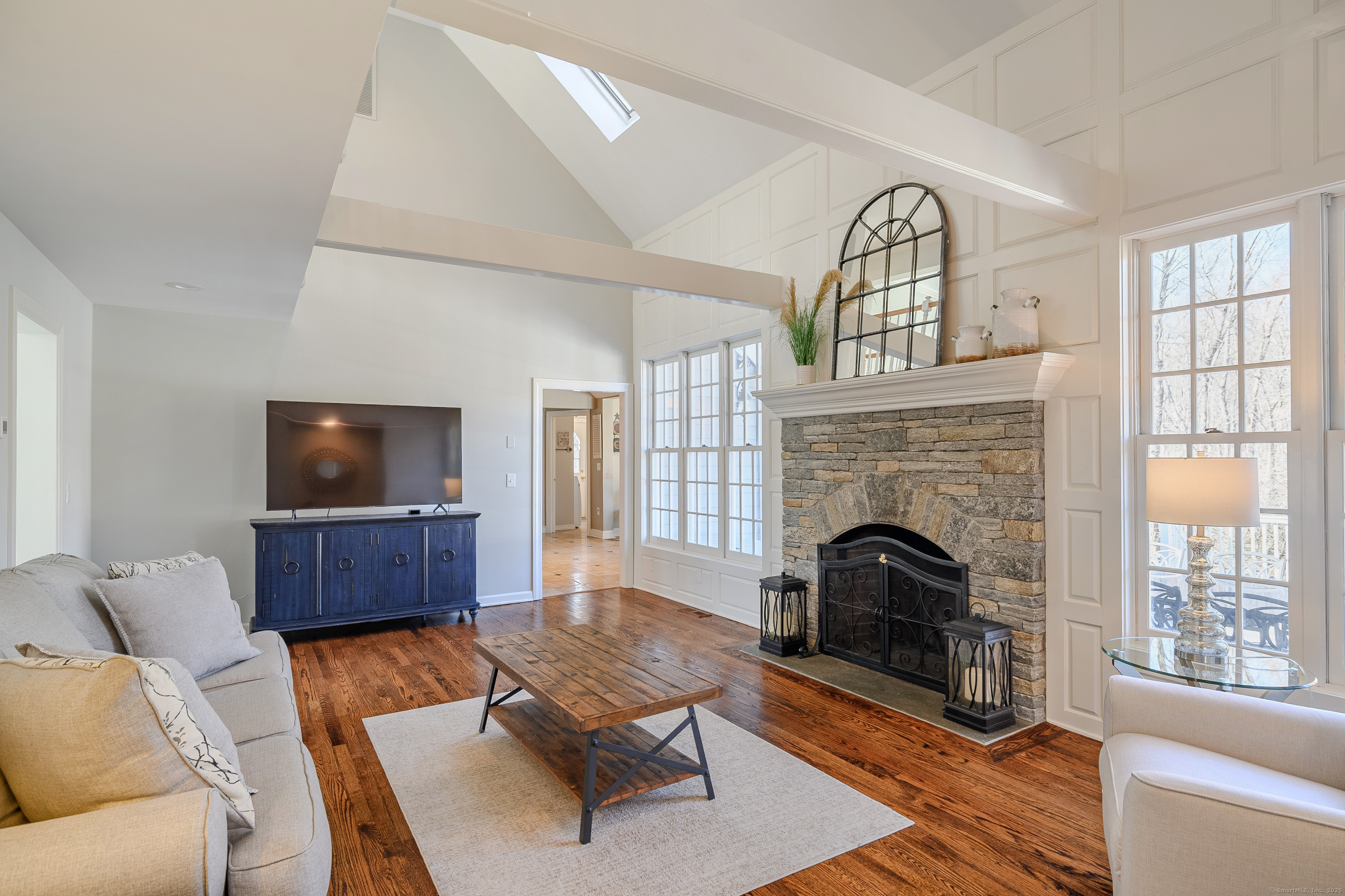 4 Dover Circle
