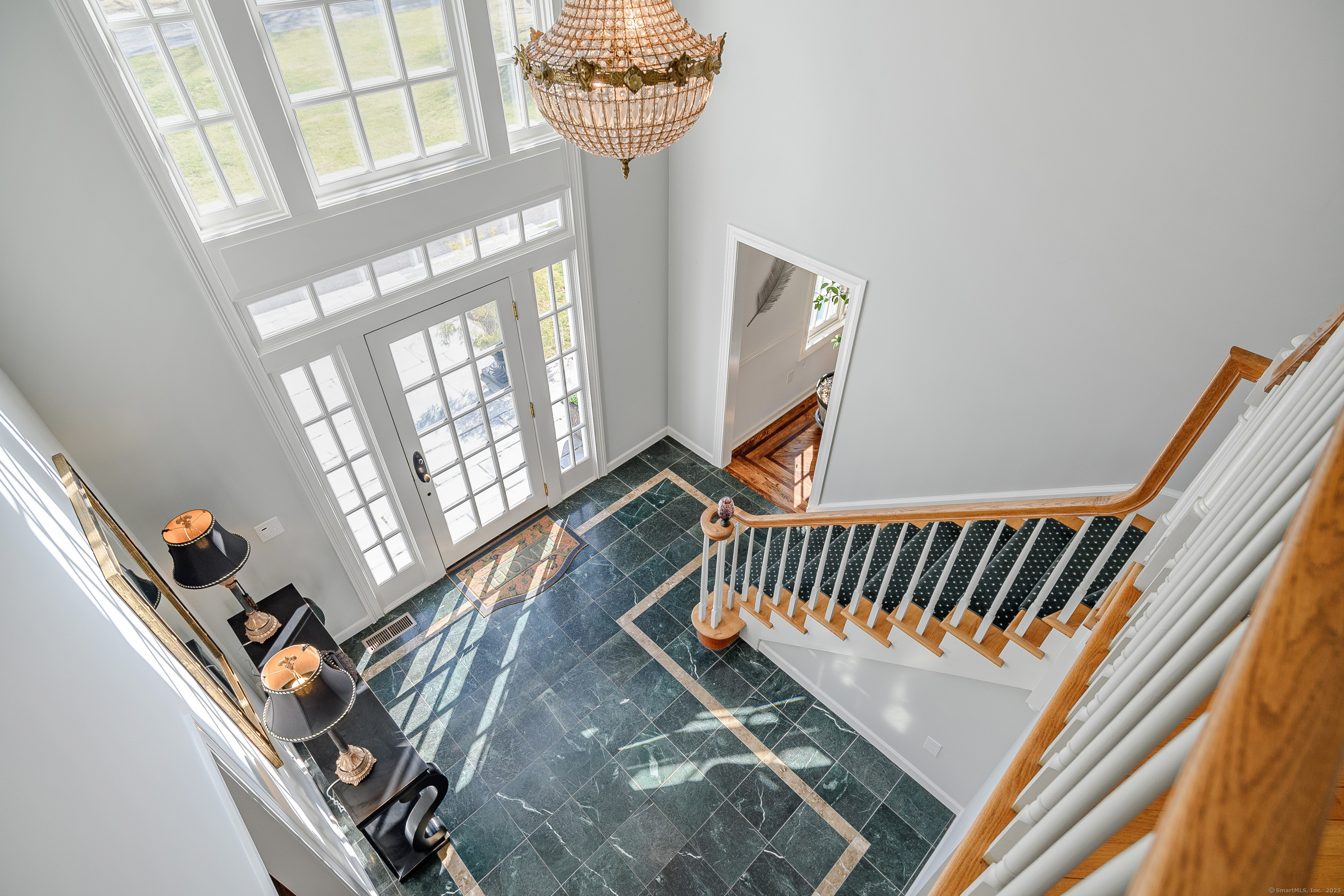 4 Dover Circle