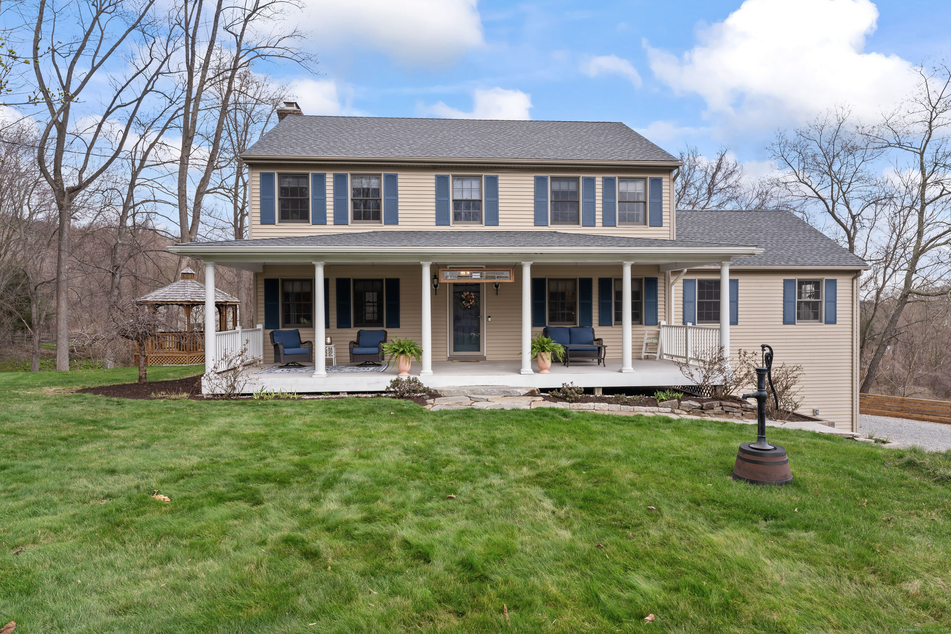 12 Scudder Road
